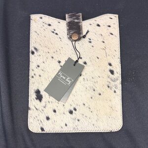 Myra Bag Black and White Tablet Sleeve
